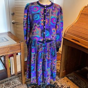Vintage (90s) pleated skirt and top